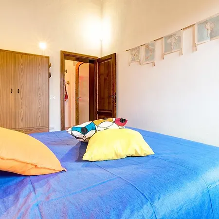 Back Apartment *